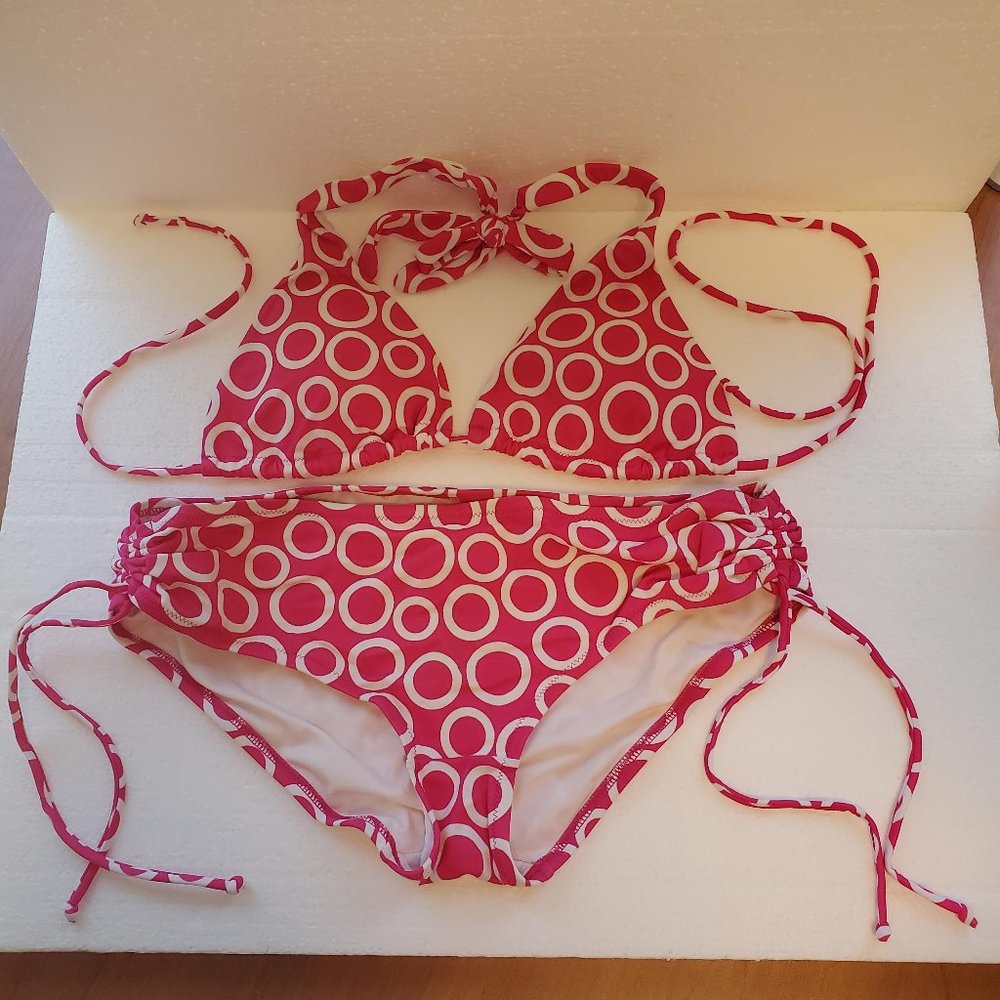 Victoria’s Secret Beach Sexy Bright Hot Pink Bubbles Two-Piece Bathing Suit - M